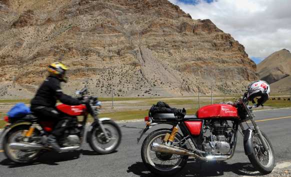Yes, cafe racers can cross the Himalaya