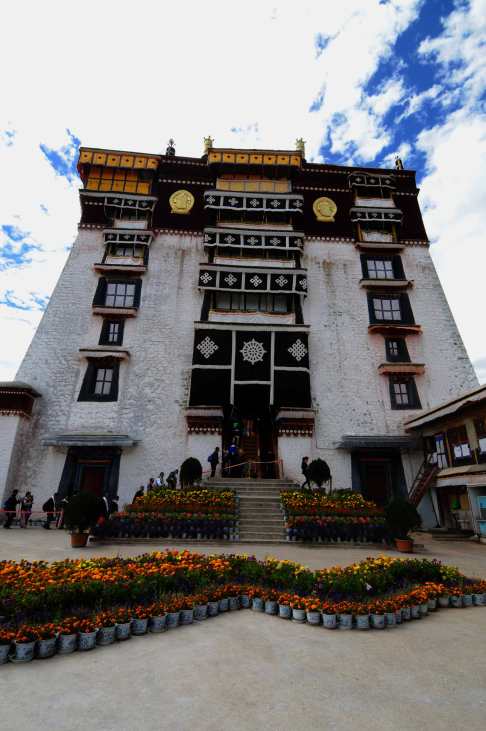 The enterance to the erstwhile residential quarters of the Dalai Lama at the Potala Palace, Lhasa